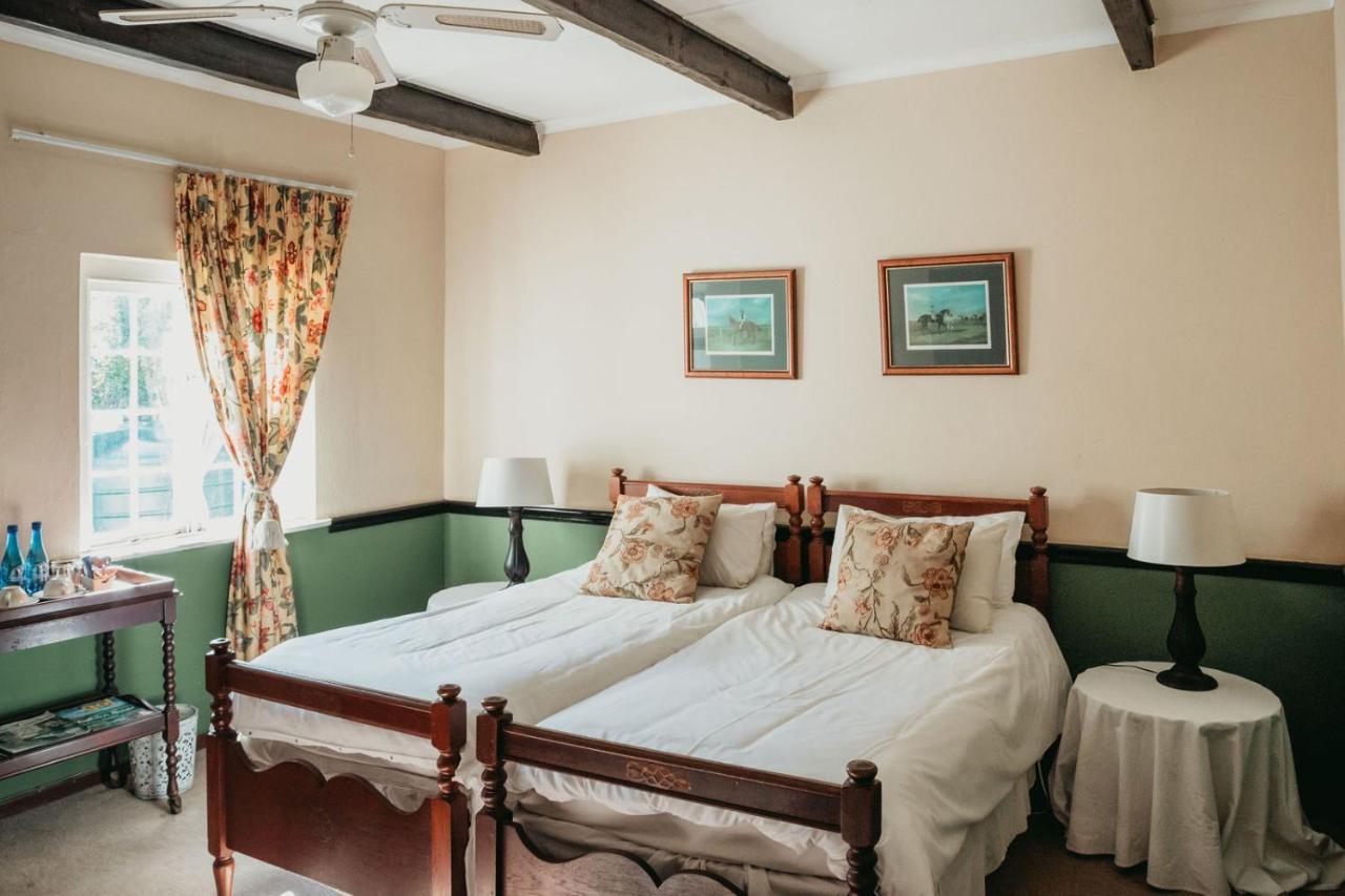 The Historic Pig And Whistle Inn Bathurst المظهر الخارجي الصورة