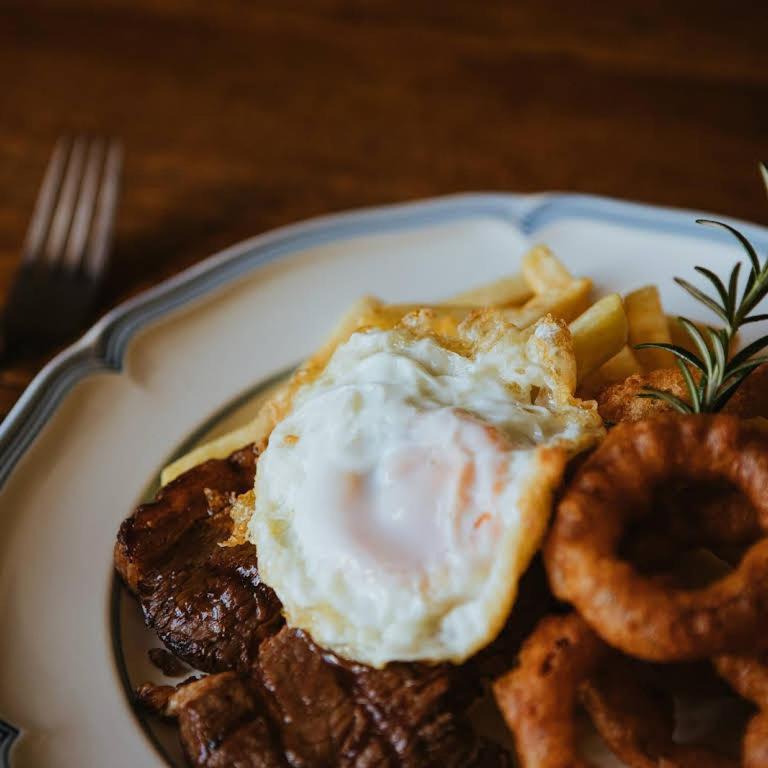The Historic Pig And Whistle Inn Bathurst المظهر الخارجي الصورة
