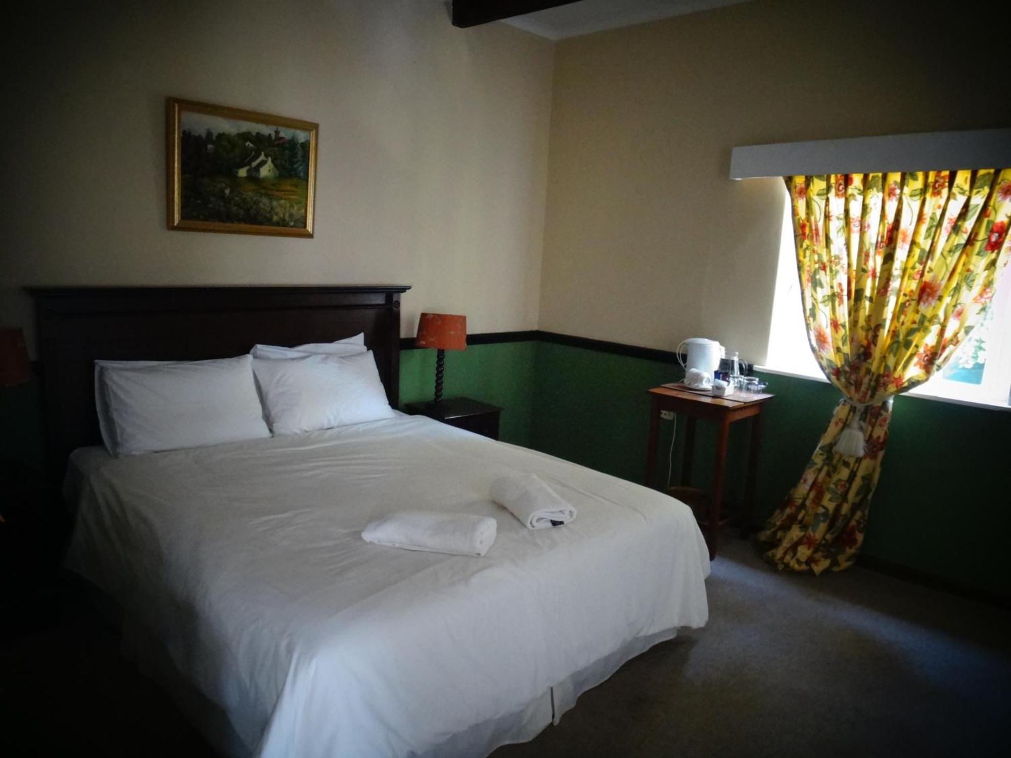 The Historic Pig And Whistle Inn Bathurst الغرفة الصورة